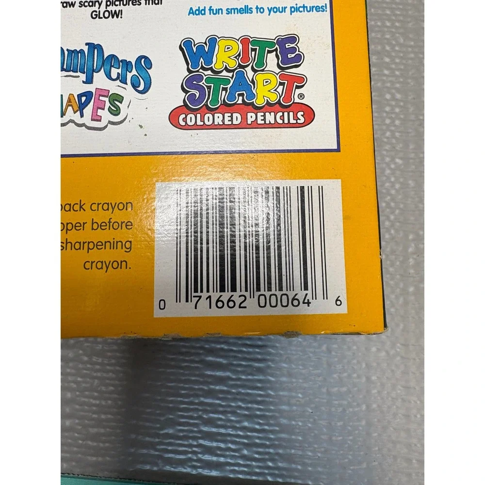 Vintage 1997 Crayola 64 Crayons Box with Built-In Sharpener Never Used Open Box - Picture 5 of 7